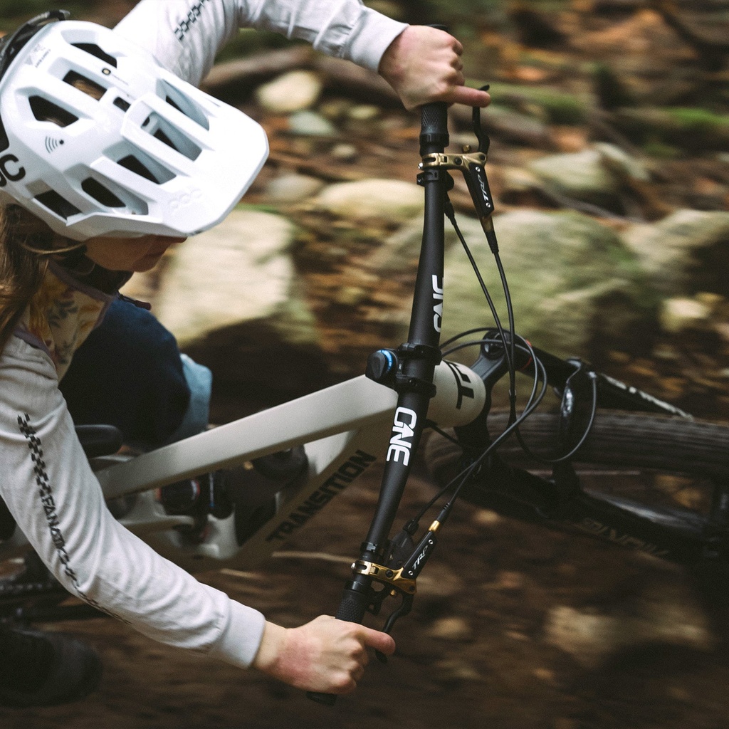 OneUp v2-carbon-handlebar 46644144931040
