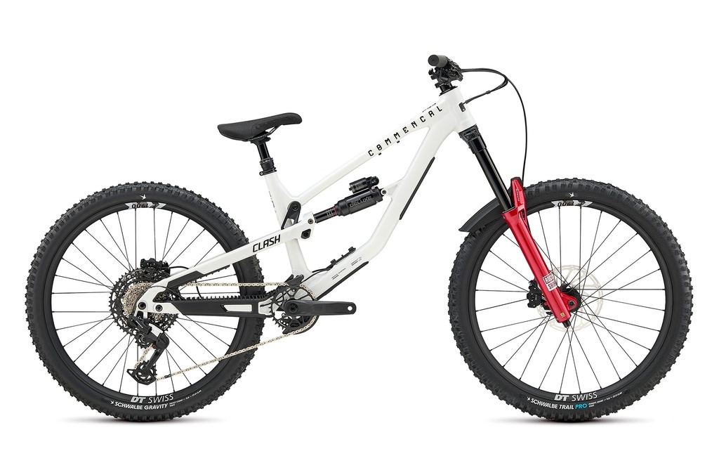 [BT7CLAV3RSEU1] COMMENCAL CLASH V3 ROCKSHOX PURE WHITE 2027 (S)