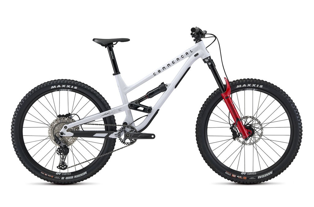 [BT4CLAOEU1] COMMENCAL CLASH MARZO PURE WHITE 2027 (S)