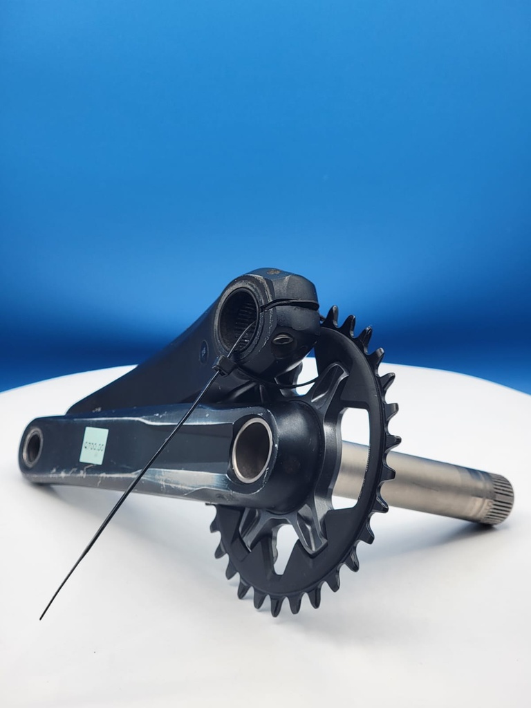 [BS001] BIELA shimano FC-M7100 con plato