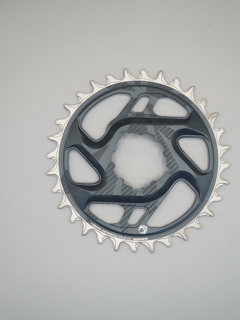 [0032] Plato SRAM EAGLE 32T.