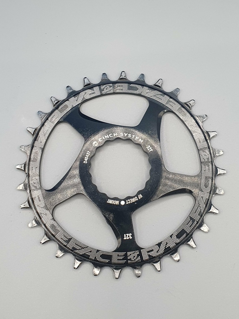 [0033] Plato RACEFACE 32T.