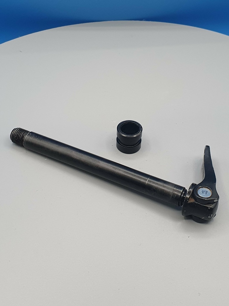 [0051] Eje SHIMANO-FOX 110X15.