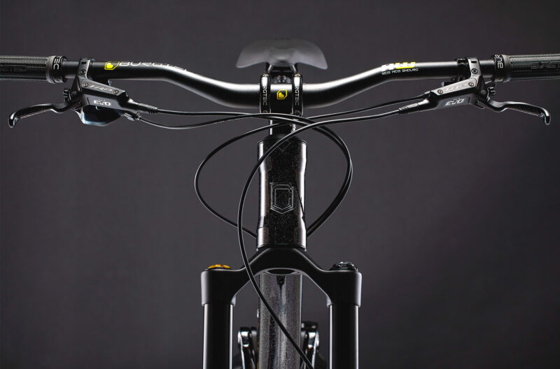 META V5 ÖHLINS EDITION - Imagen 20