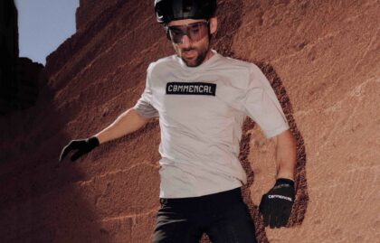 JERSEY COMMENCAL LIGHTECH MANGA CORTA CORPORATE GREY
