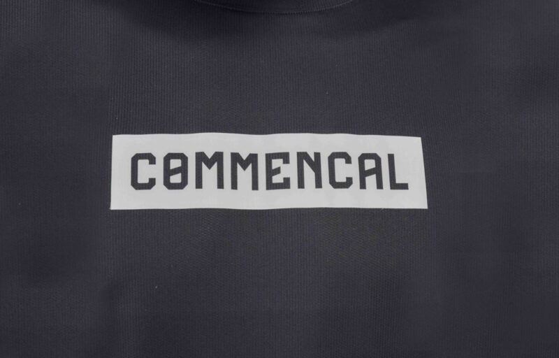JERSEY COMMENCAL LIGHTECH MANGA LARGA CORPORATE BLACK - Imagen 4