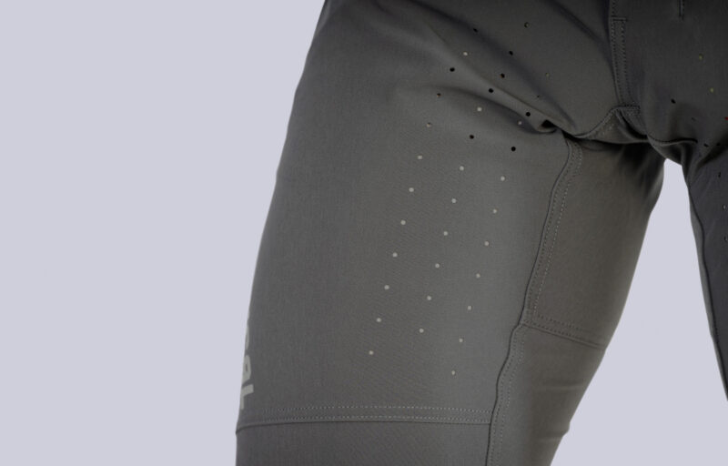 PANTALÓN DE ENDURO COMMENÇAL GRIS - Imagen 6