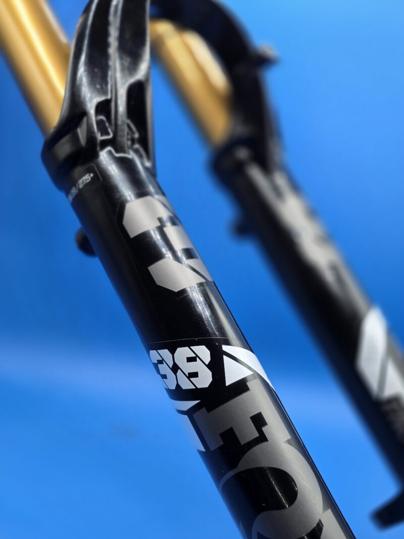 Suspensión Fox 38 Factory Kashima 2024 – Para Aros 29” - Imagen 5