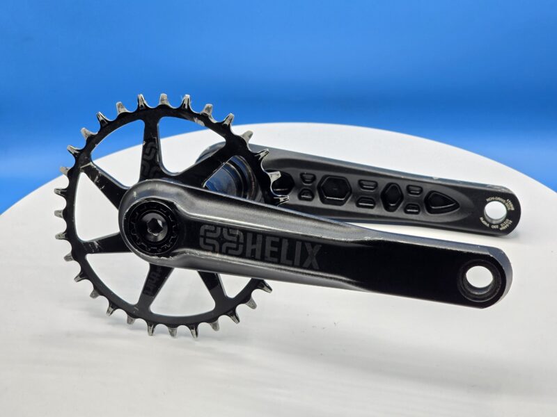 E*Thirteen Helix Crank 170mm + BB92 + Monoplato 32T