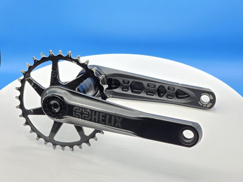 E*Thirteen Helix Crank 170mm + BB92 + Monoplato 32T - Imagen 7