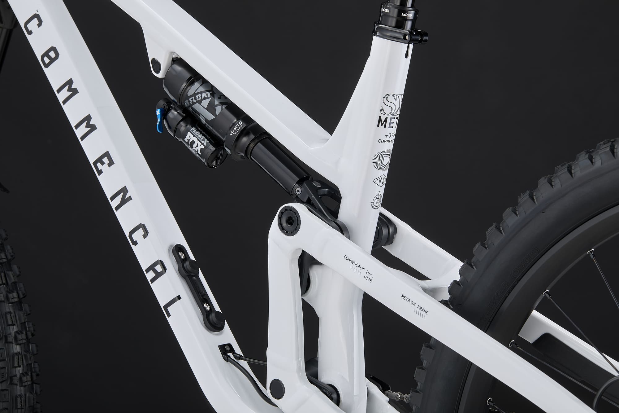 COMMENCAL META SX V5 ESSENTIAL PURE WHITE 2026 - Imagen 9